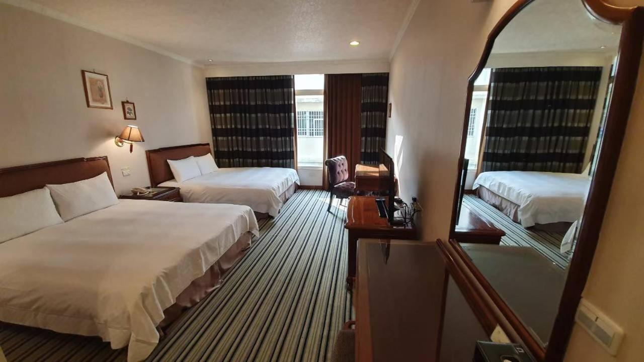 Chia Shih Pao Hotel Taibao Buitenkant foto