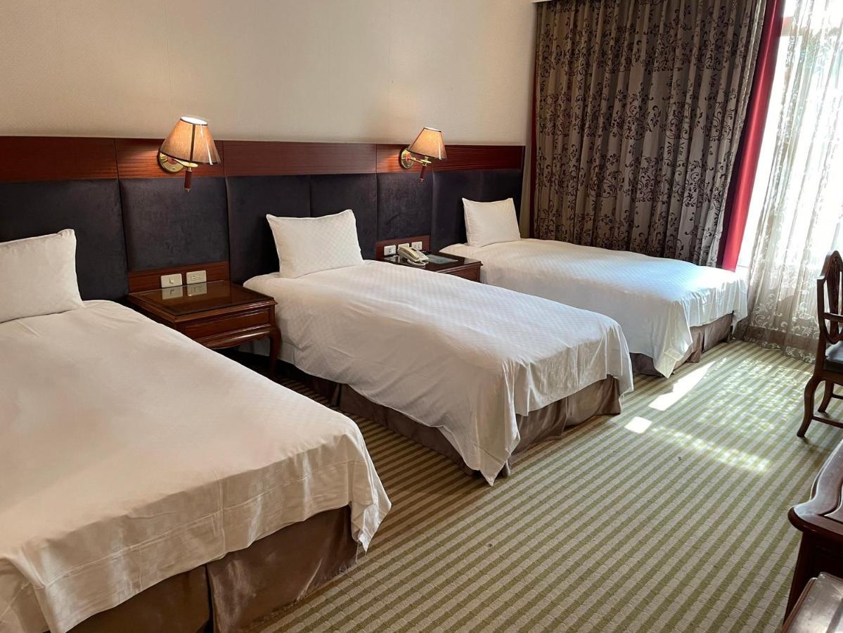 Chia Shih Pao Hotel Taibao Buitenkant foto