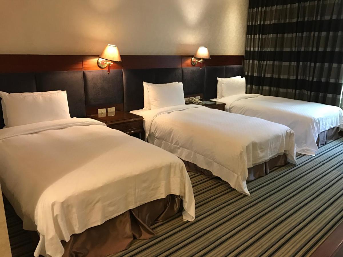 Chia Shih Pao Hotel Taibao Buitenkant foto
