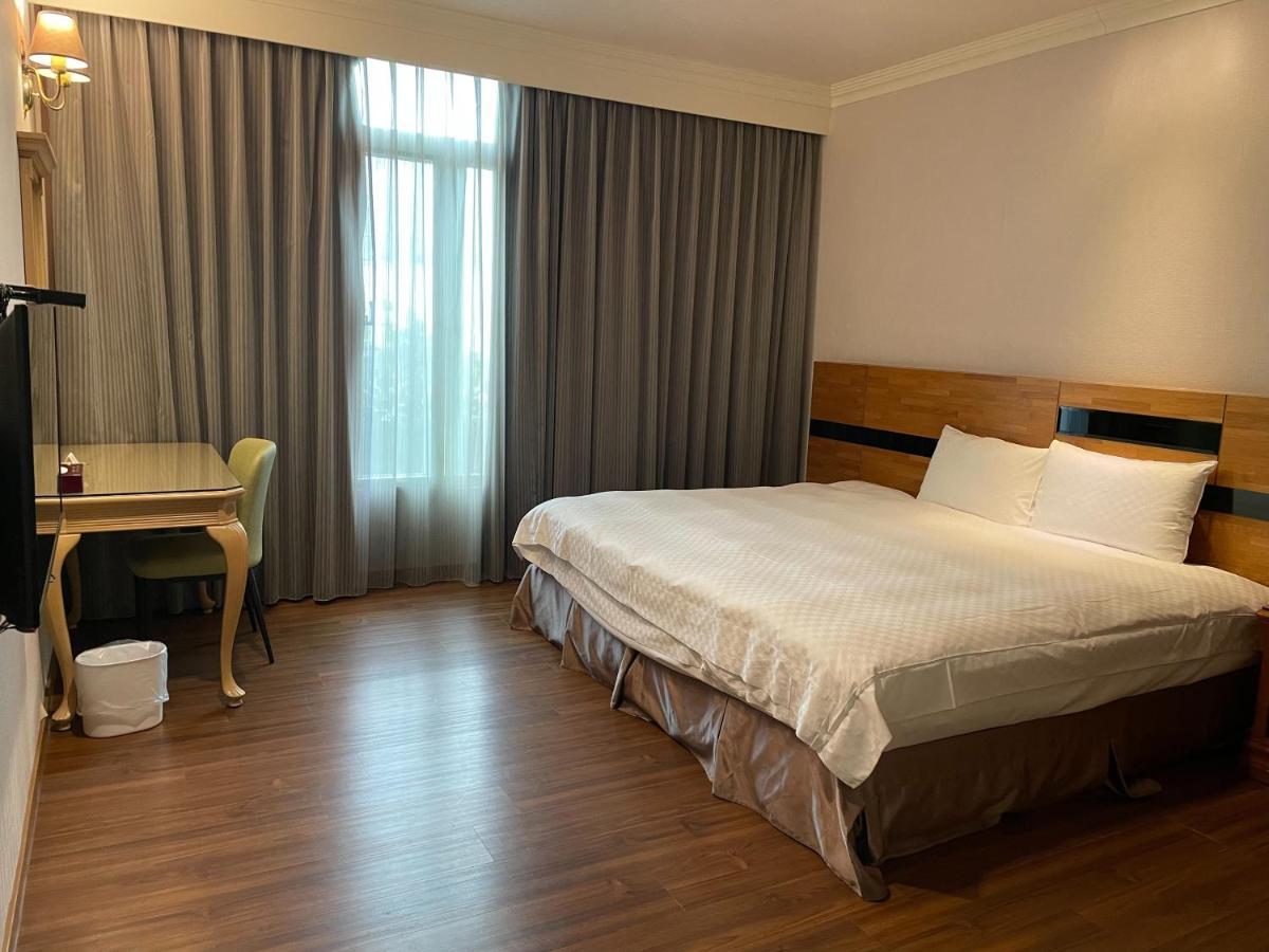 Chia Shih Pao Hotel Taibao Buitenkant foto