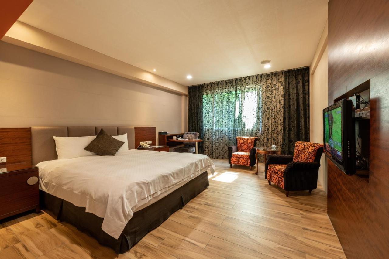 Chia Shih Pao Hotel Taibao Buitenkant foto