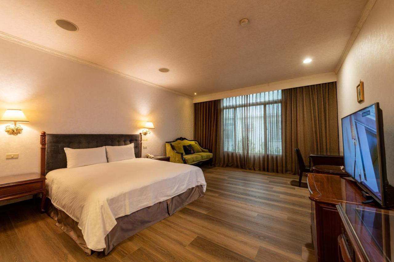 Chia Shih Pao Hotel Taibao Buitenkant foto